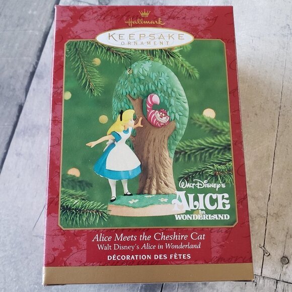 NWT - 2000 Disney - Alice Meets Cheshire Cat Hallmark Keepsake Ornament - Picture 1 of 1